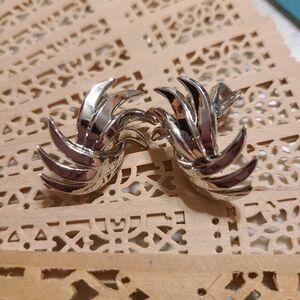 Trifari Earrings Clip ons